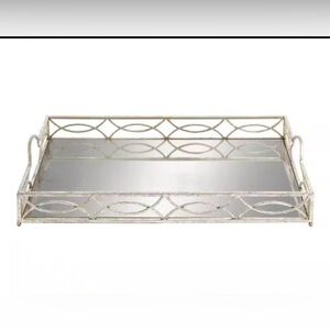 NEW Silver Metal Mirrored
Decorative Tray